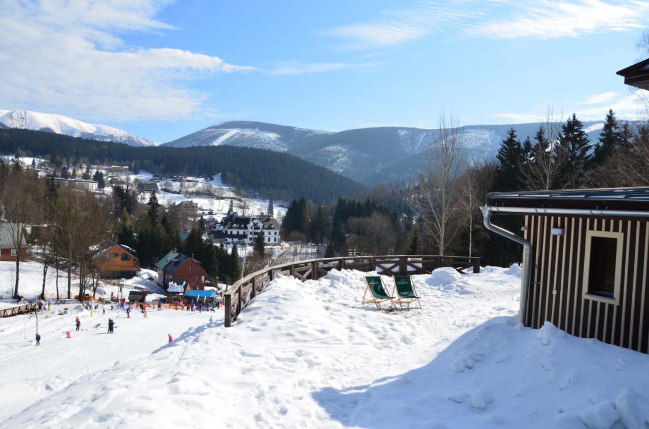 Minerva Hotell Špindlerŭv Mlýn Exteriör bild