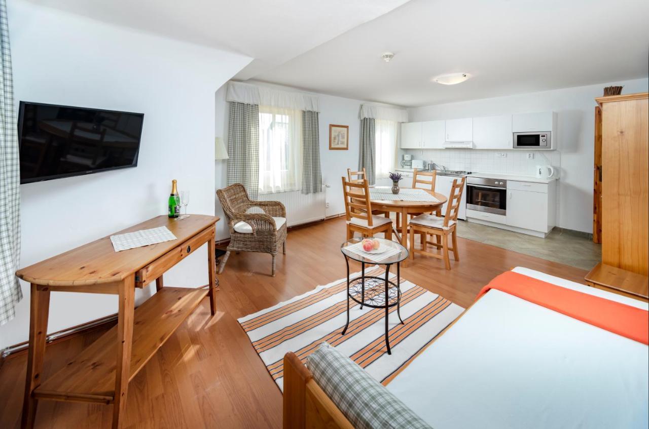 Minerva Hotell Špindlerŭv Mlýn Exteriör bild